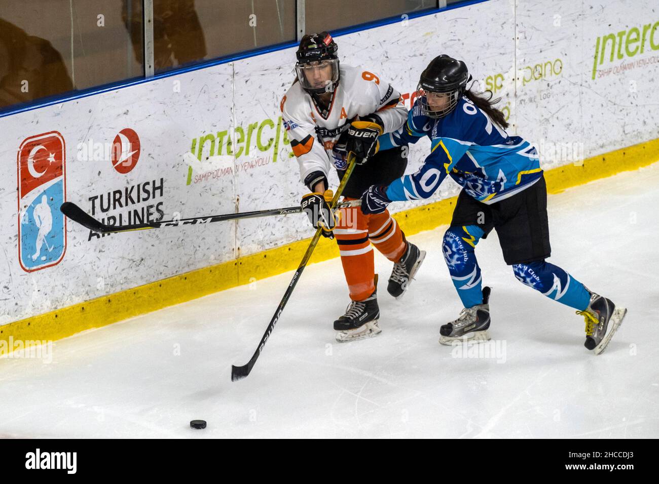 Istanbul İbb - équipes Flash Ice Club dans la Super League féminine de la Fédération turque de hockey sur glace Banque D'Images