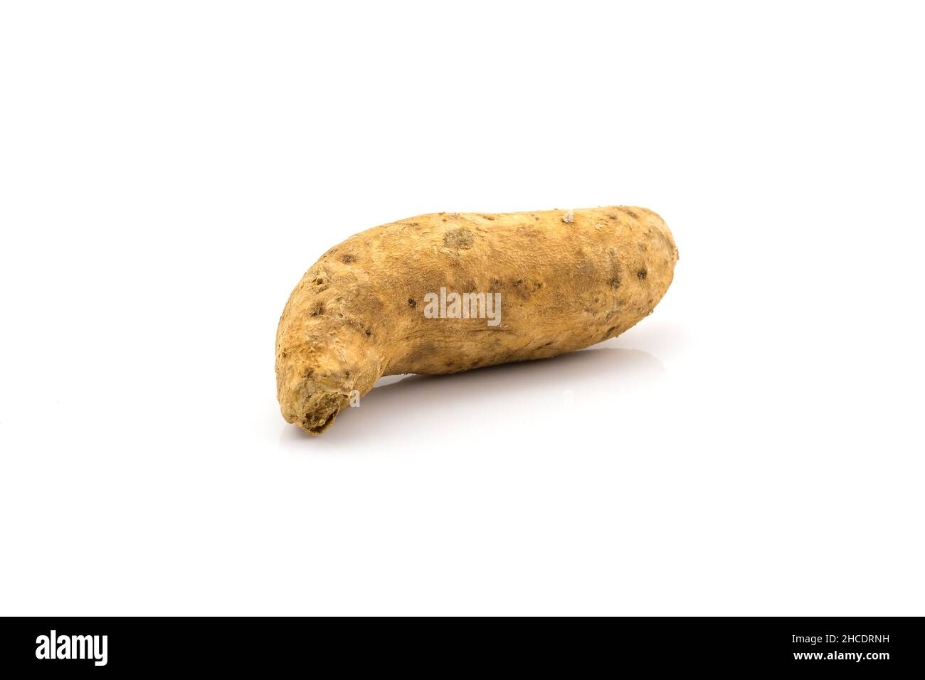 Yam bouilli isolé sur fond blanc Banque D'Images