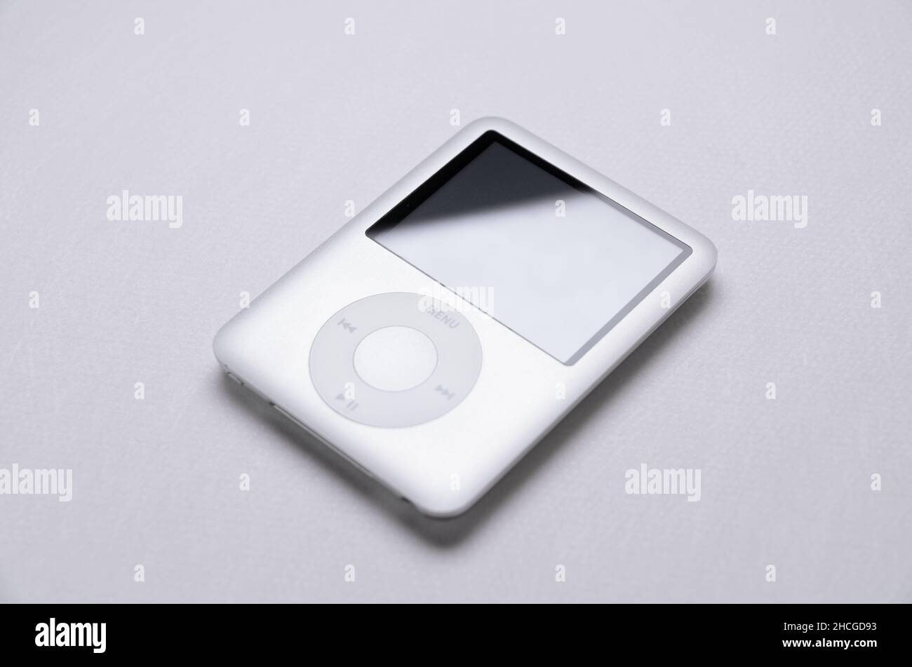 Gros plan de l'Apple iPod nano 3rd Generation sur fond blanc, vue  directement depuis le haut Photo Stock - Alamy