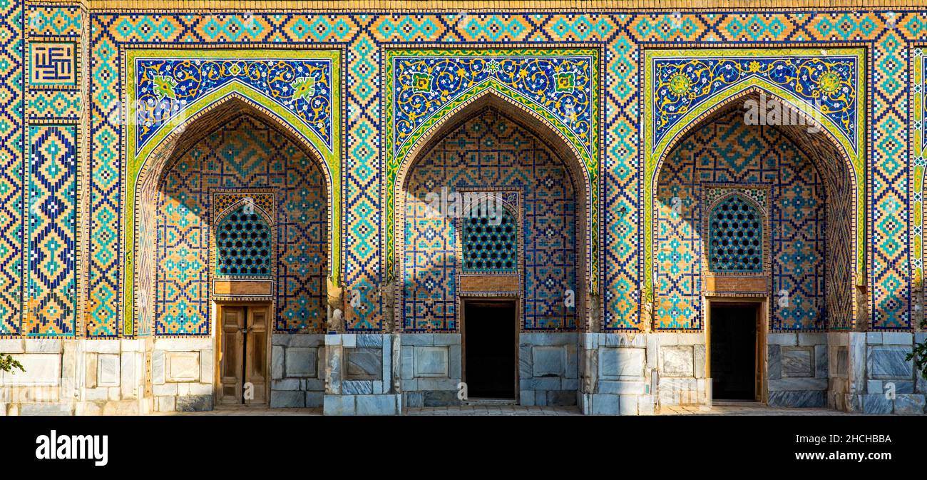 Cellules résidentielles des étudiants, Hodshah Ahrar Medrese, Samarkand, Ouzbékistan, Samarkand,Ouzbékistan Banque D'Images