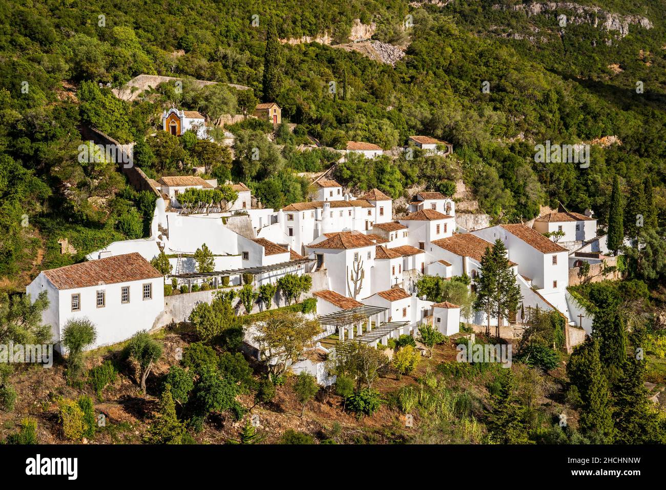 Couvent de notre Dame d'Arrabida dans le Parc naturel d'Arrabida, Portinho da Arrabida, Setubal, Portugal Banque D'Images