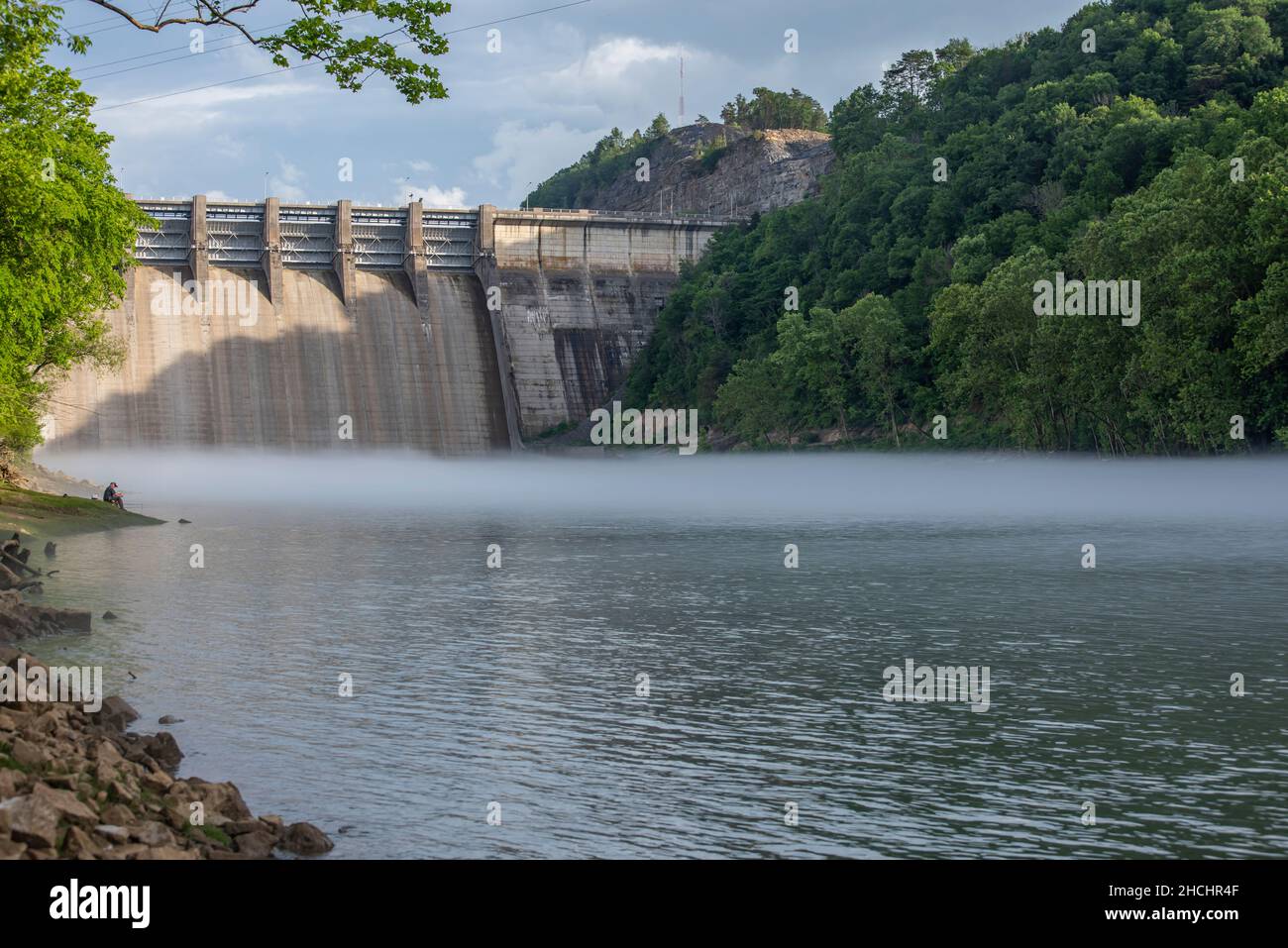 Barrage de Wolf Creek sur la rivière Cumberland, Kentucky Banque D'Images