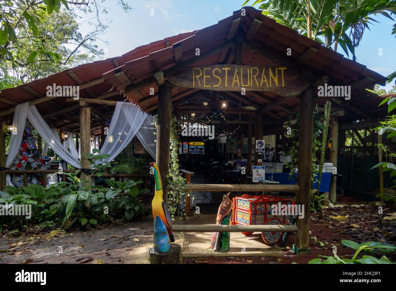 Restaurant dans la réserve de la forêt tropicale de Tirimbina.Sarapiquí, Heredia, Costa Rica, Amérique centrale. Banque D'Images