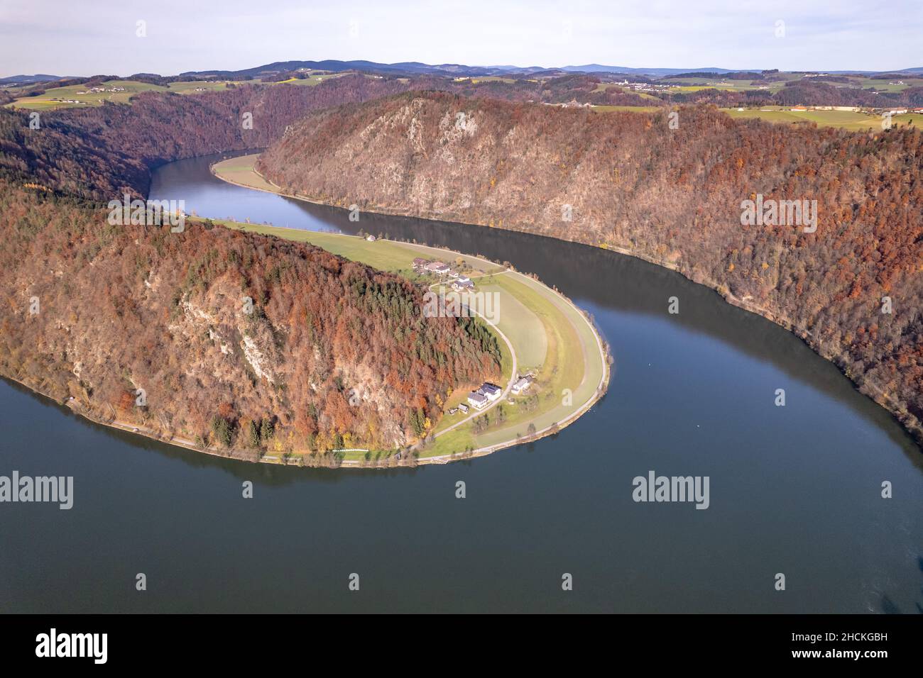 La boucle de Schlogen A Meandering Bend dans le Danube Banque D'Images