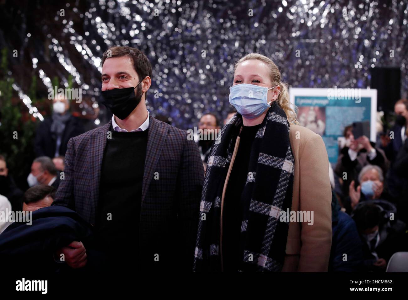 L'eurodéputé italien Vincenzo SOFO et son épouse Marion Marechal le Pen, politicien français 