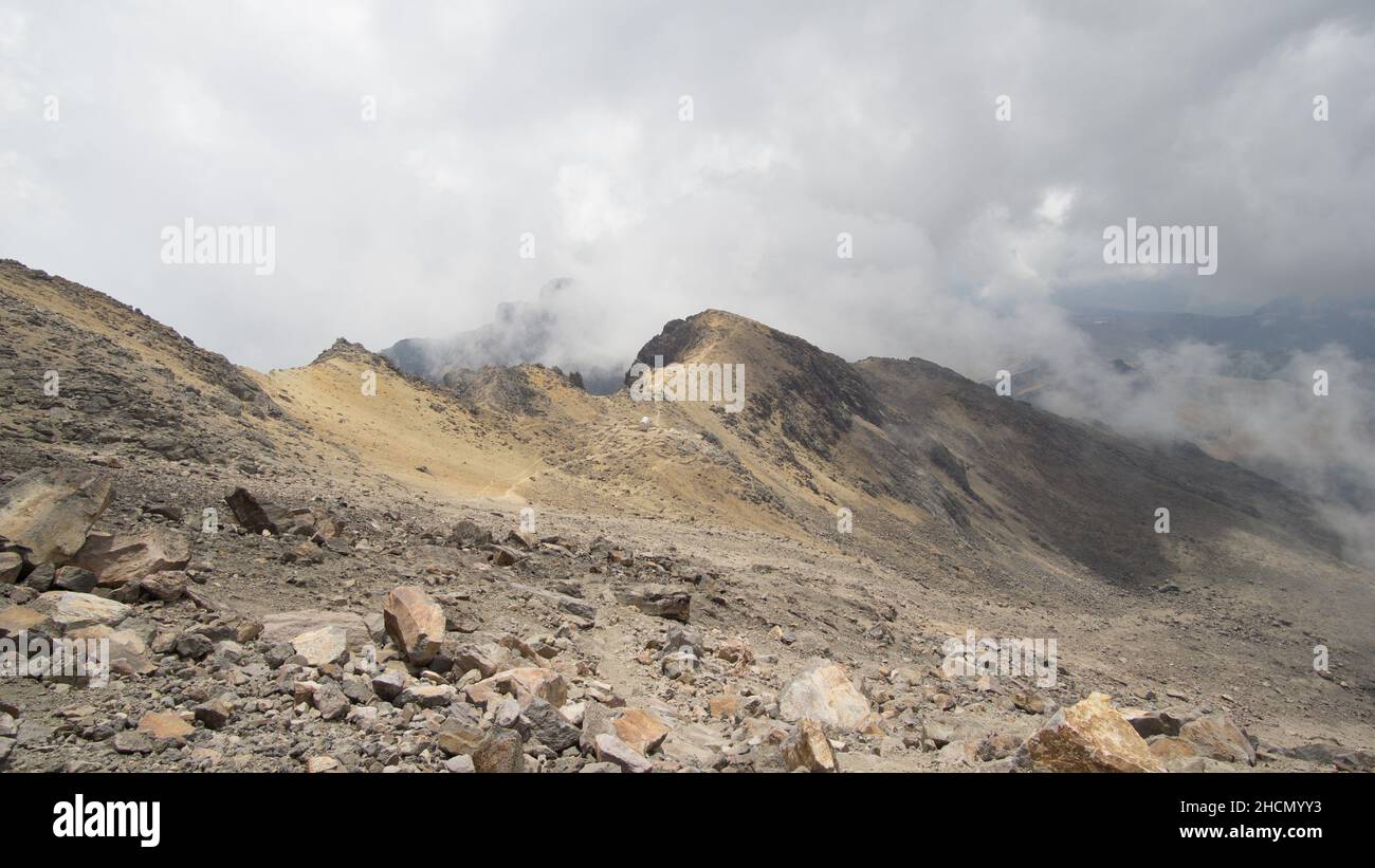 Une merveilleuse randonnée par une journée ensoleillée dans la troisième plus haute montagne du Mexique. Banque D'Images