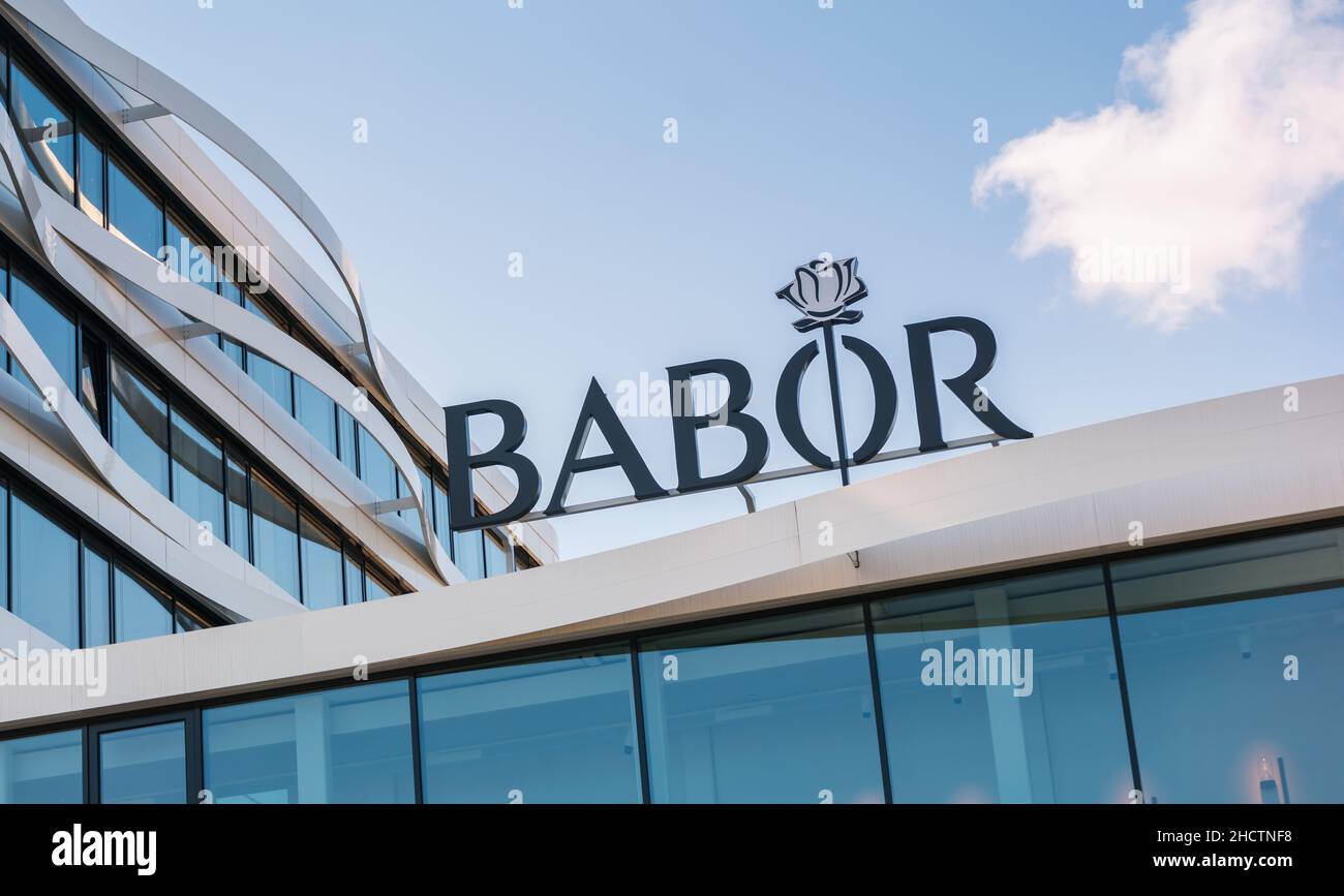 Logo de BABOR à l'entrée du siège principal de l'entreprise situé à  Aix-la-Chapelle.Beauté et perfection individuelles Photo Stock - Alamy