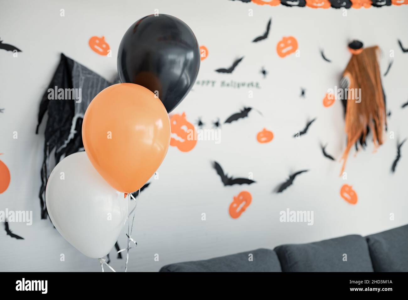 Ornement suspendu, scènes dans le festival d'Halloween sur le mur dans la chambre. Décoration de la décoration d'Halloween. Banque D'Images