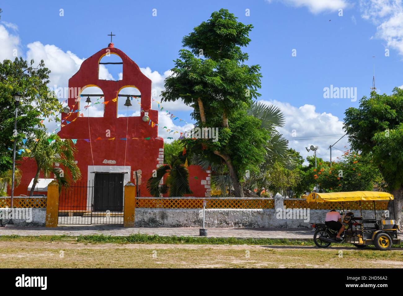 Petite église, Chabalekal, Yucatan, Mexique Banque D'Images