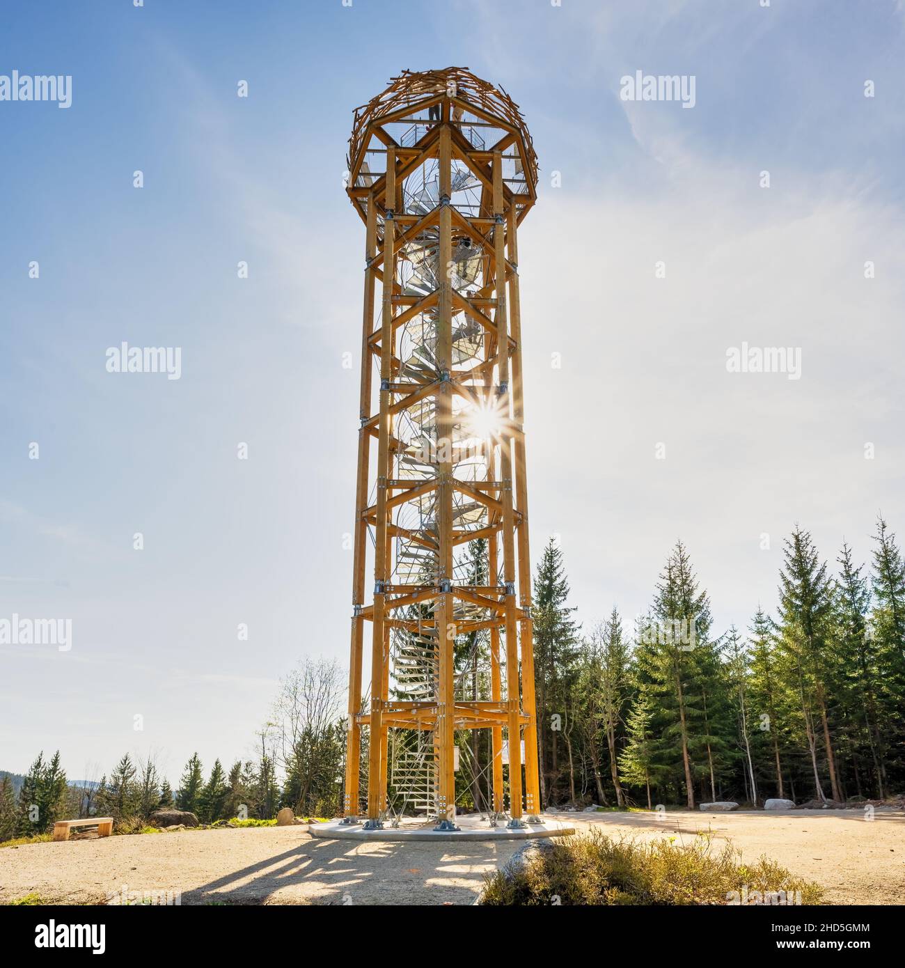 Tour d'observation vrch Svetly dans les montagnes Jizera Banque D'Images