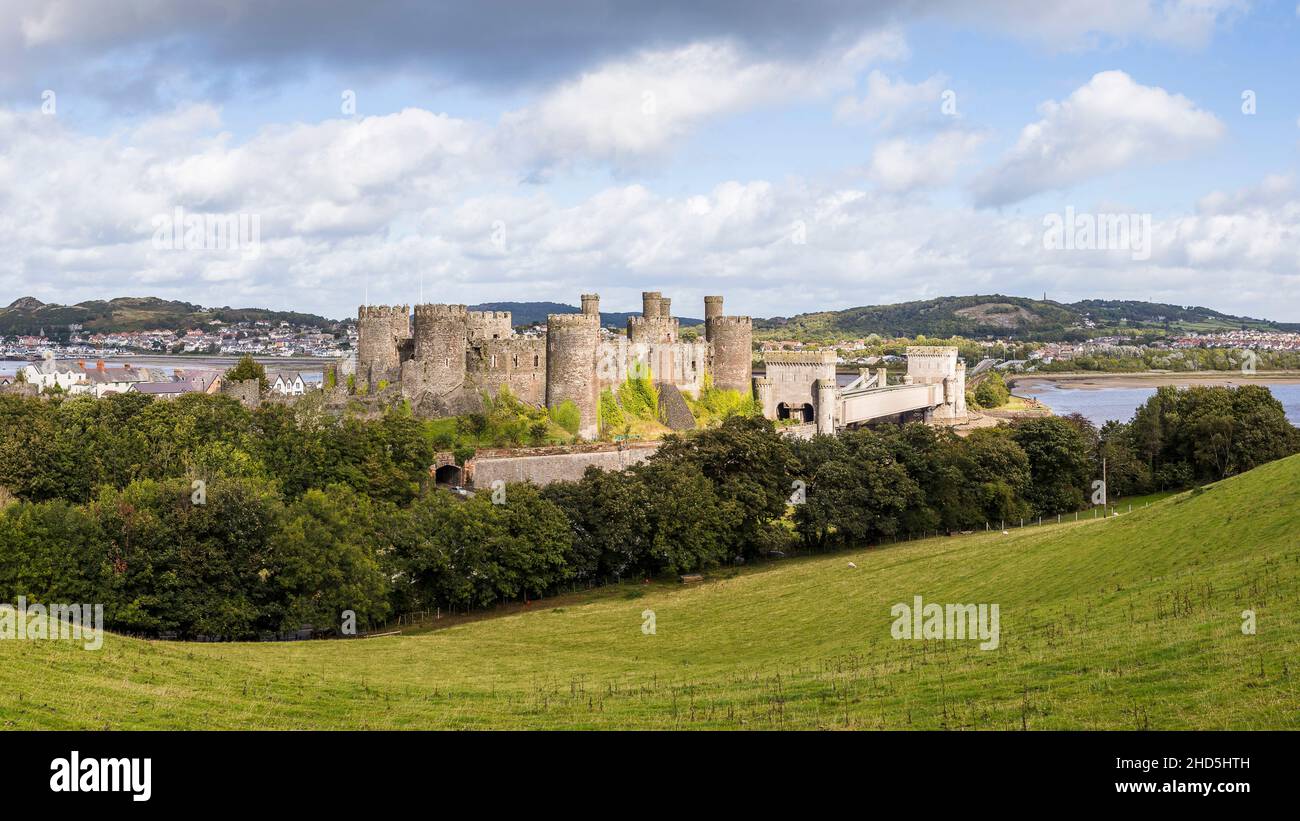 Panorama sur le château de Conwy. Banque D'Images
