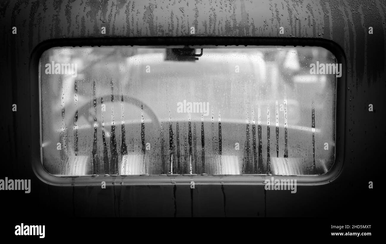 Arrière de la fenêtre de la voiture vintage Banque D'Images