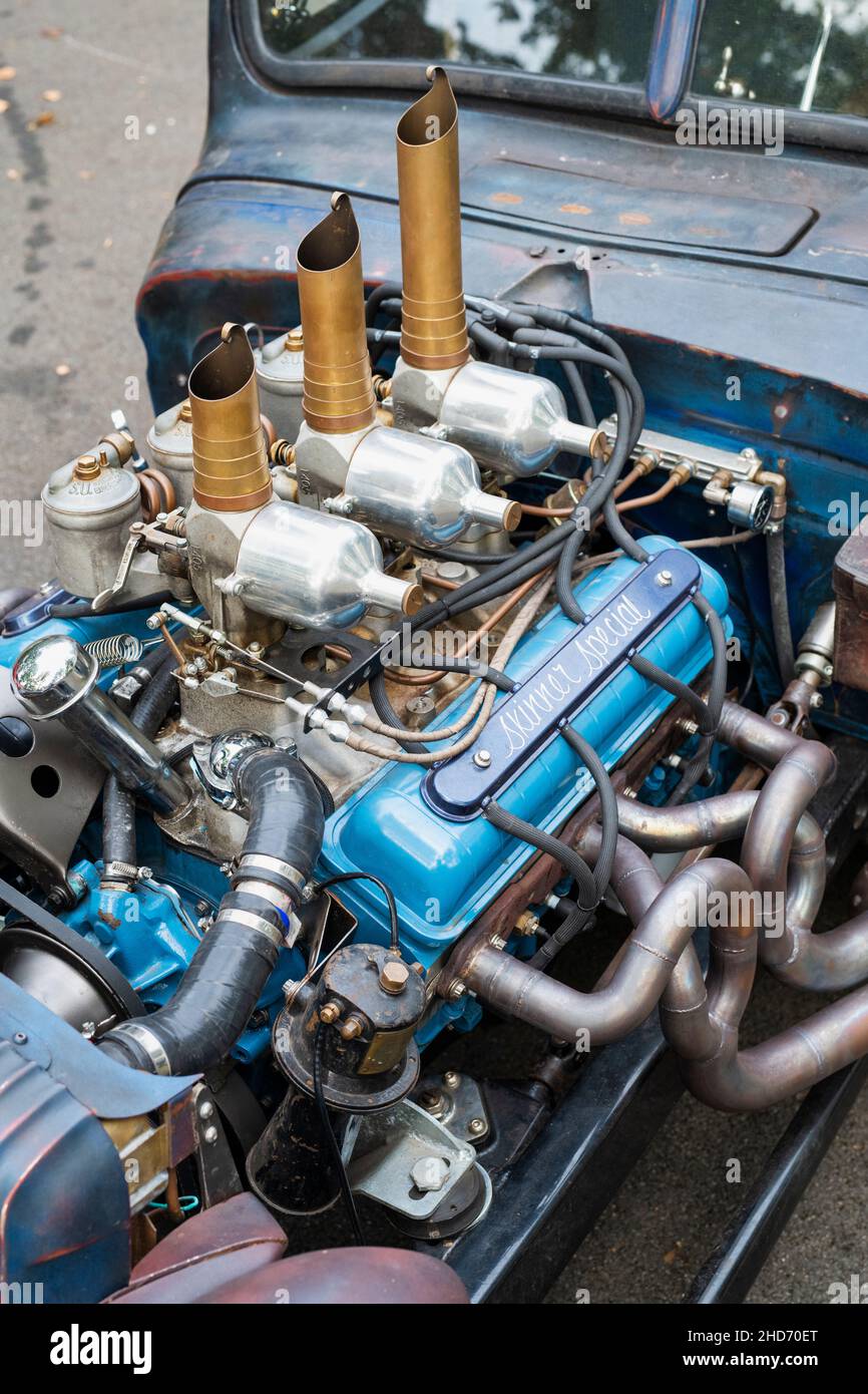 Custom Street Rod car Engine au Bicester Heritage Centre, Sunday Scramble Event, Oxfordshire, Angleterre Banque D'Images