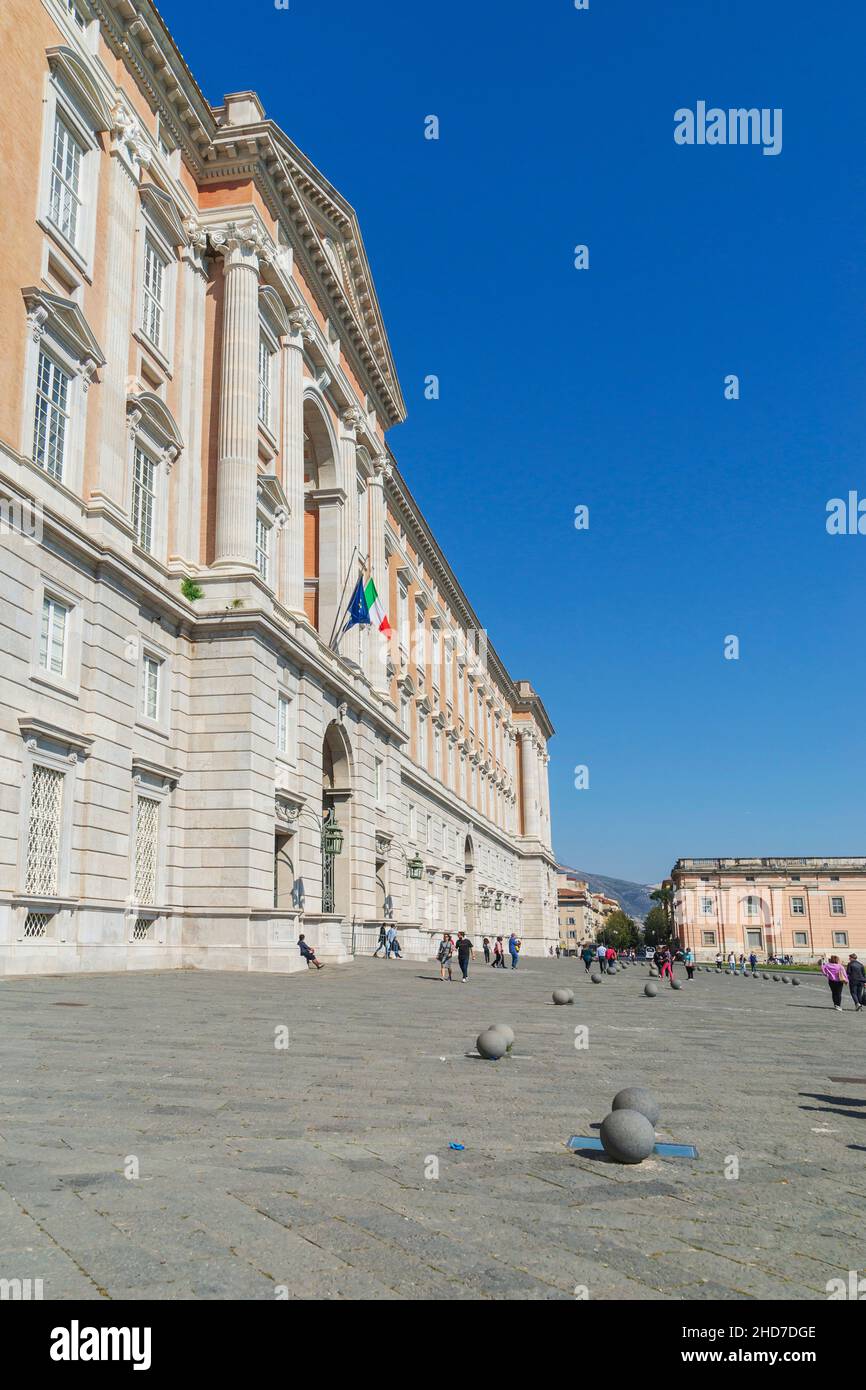 Palais royal de Caserta, Reggia di Caserta une des plus grandes résidences royales du monde, site classé au patrimoine mondial de l'UNESCO, Caserta, Campanie, Italie Banque D'Images