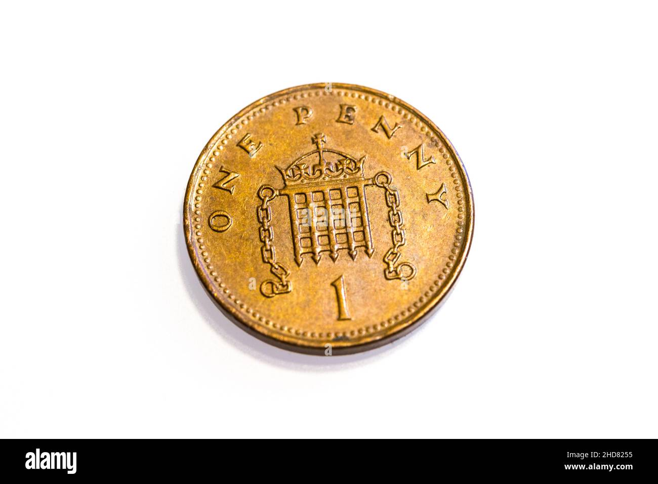 Devise britannique, une pièce de 1 cent 1993, queue, isolée sur blanc Banque D'Images
