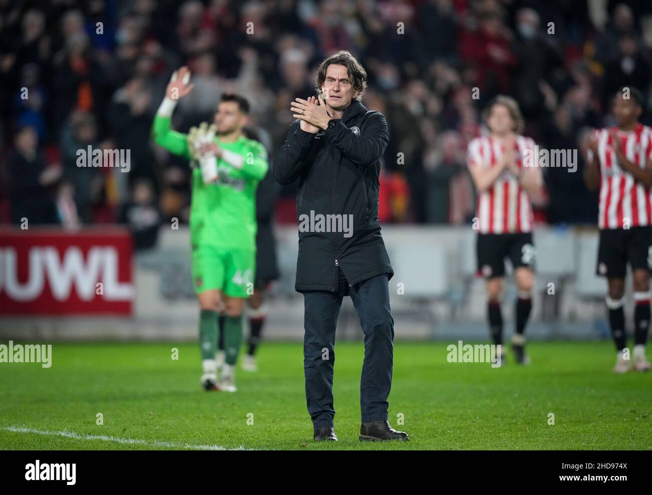 Brentford, Royaume-Uni.29th décembre 2021.Thomas Frank, directeur de Brentford, lors du match de la Premier League entre Brentford et Manchester City au Brentford Community Stadium, Brentford, Angleterre, le 29 décembre 2021.Photo d'Andy Rowland.Crédit : Prime Media Images/Alamy Live News Banque D'Images