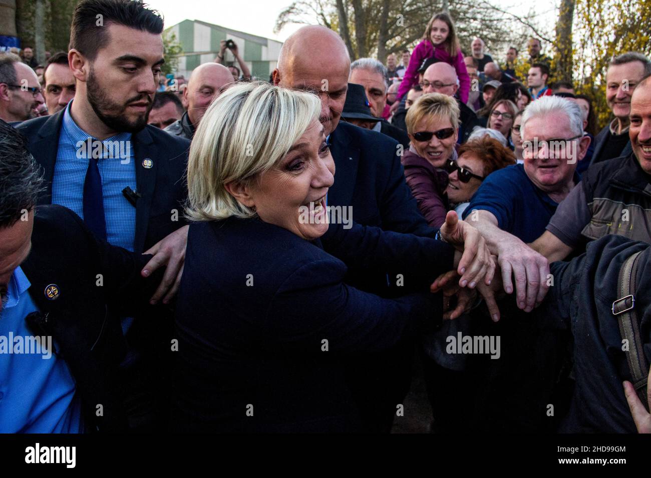 Marion Anne Perrine 'Marine' le Pen est une avocate et une politicienne française qui est présidente du rassemblement national depuis 2011.Elle est membre de l'Assemblée nationale de la circonscription 11th du pas-de-Calais depuis 2017.France. Banque D'Images