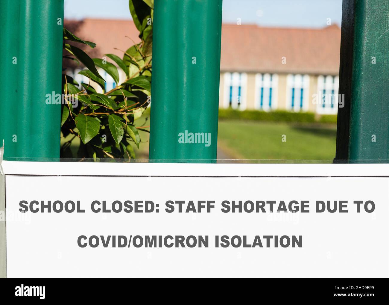 Rentrée/concept Covid. L'école est fermée en raison de l'auto-isolement du personnel.ROYAUME-UNI Banque D'Images