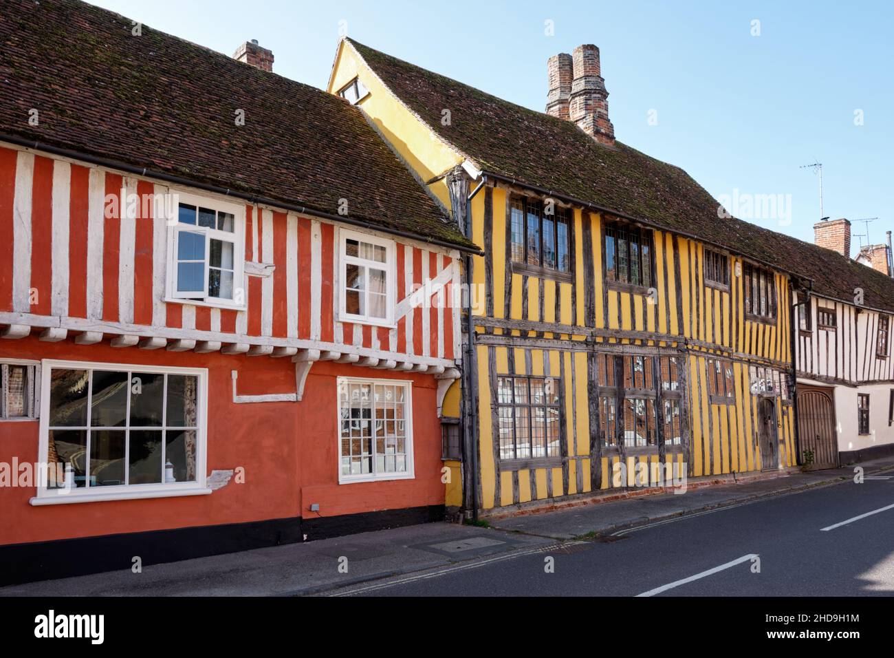 Maisons en bois de couleur typique de l'est de l'Anglian Lavenham Banque D'Images