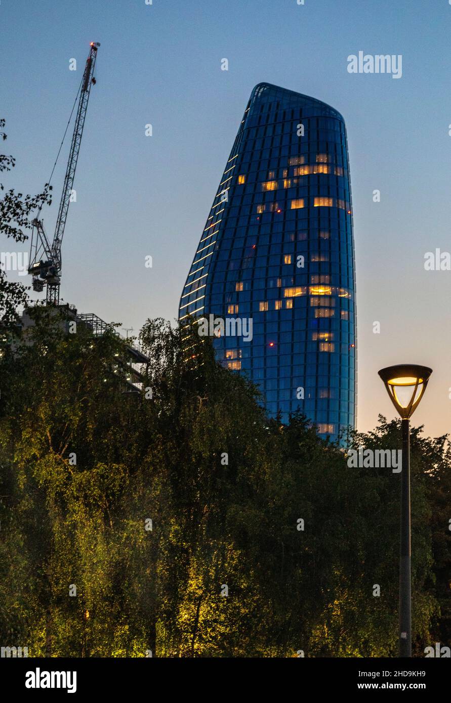 Une soirée près de la gare de Blackfriars, Londres. Banque D'Images