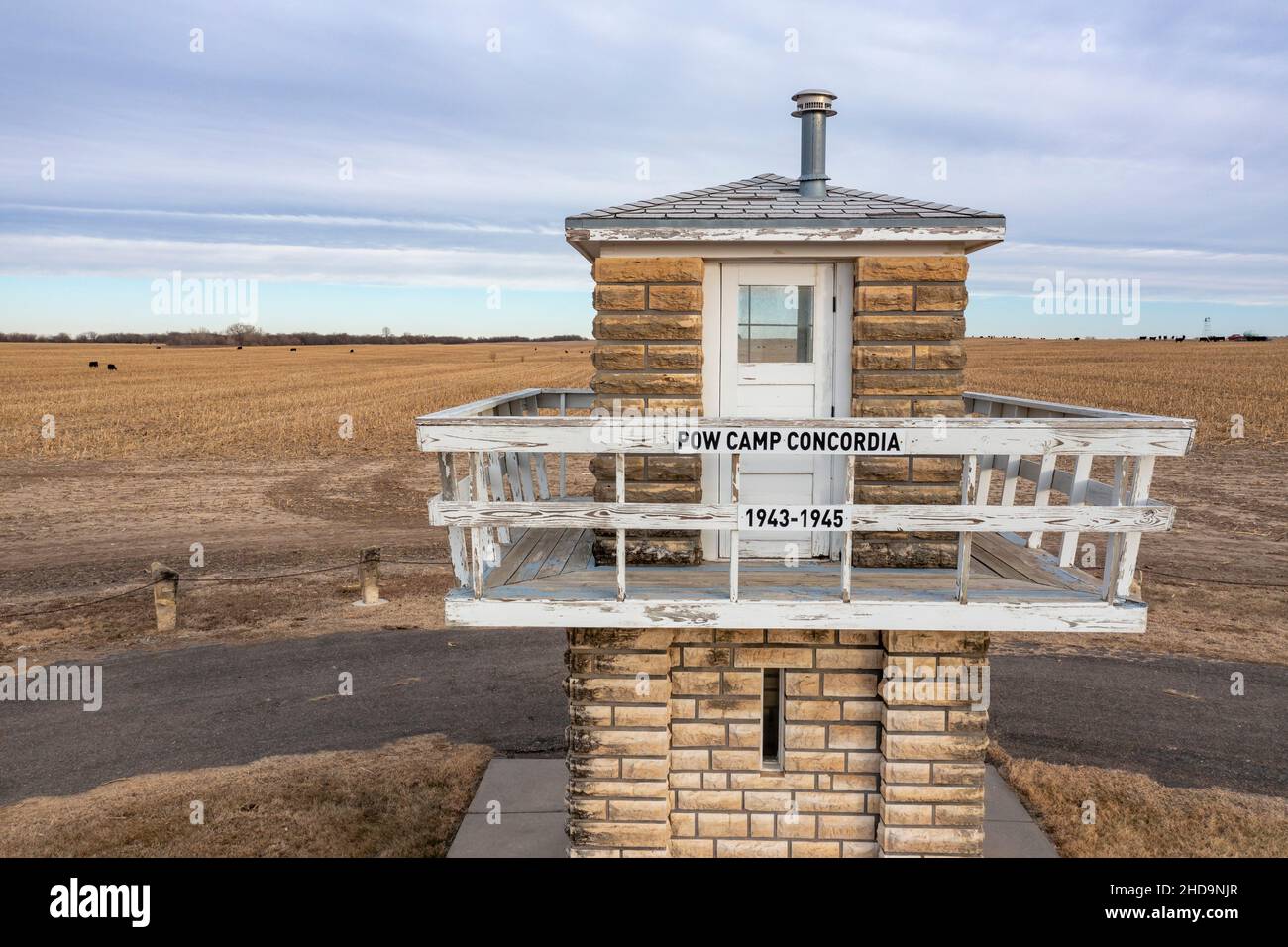 Concordia, Kansas - Une tour de garde du camp de prisonniers de guerre de la Seconde Guerre mondiale qui a détenu plus de 4 000 soldats allemands de 1943 à 1945.Le camp en avait 30 Banque D'Images