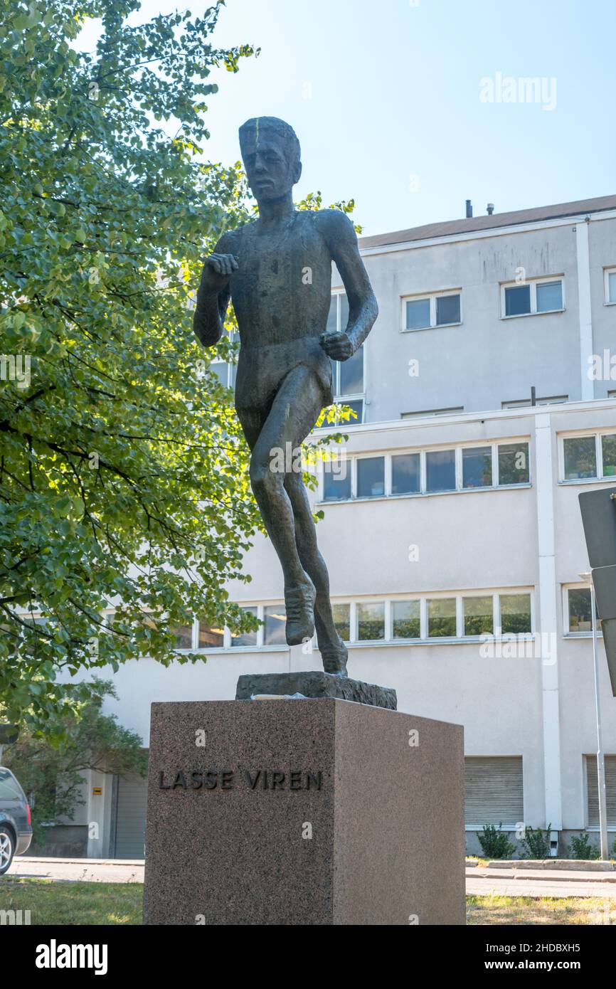 Helsinki, Finlande - 5 août 2021 : sculpture de Lasse Viren, ancienne finnoise longue distance. Banque D'Images