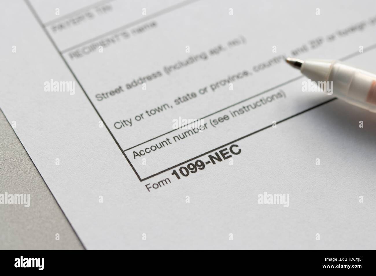 Formulaire 1099-NEC, rémunération des non-employés.L'IRS réintroduit le formulaire 1099-NEC comme nouvelle façon de déclarer le revenu d'un travail indépendant au lieu du formulaire 1099-MISC. Banque D'Images