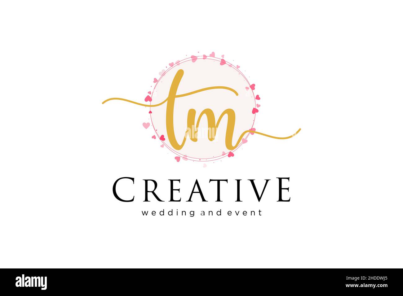 TM logo féminin.Utilisable pour le logo pour la mode, la photographie, le mariage, la beauté, les affaires.Elément de modèle de logo Flat Vector. Illustration de Vecteur