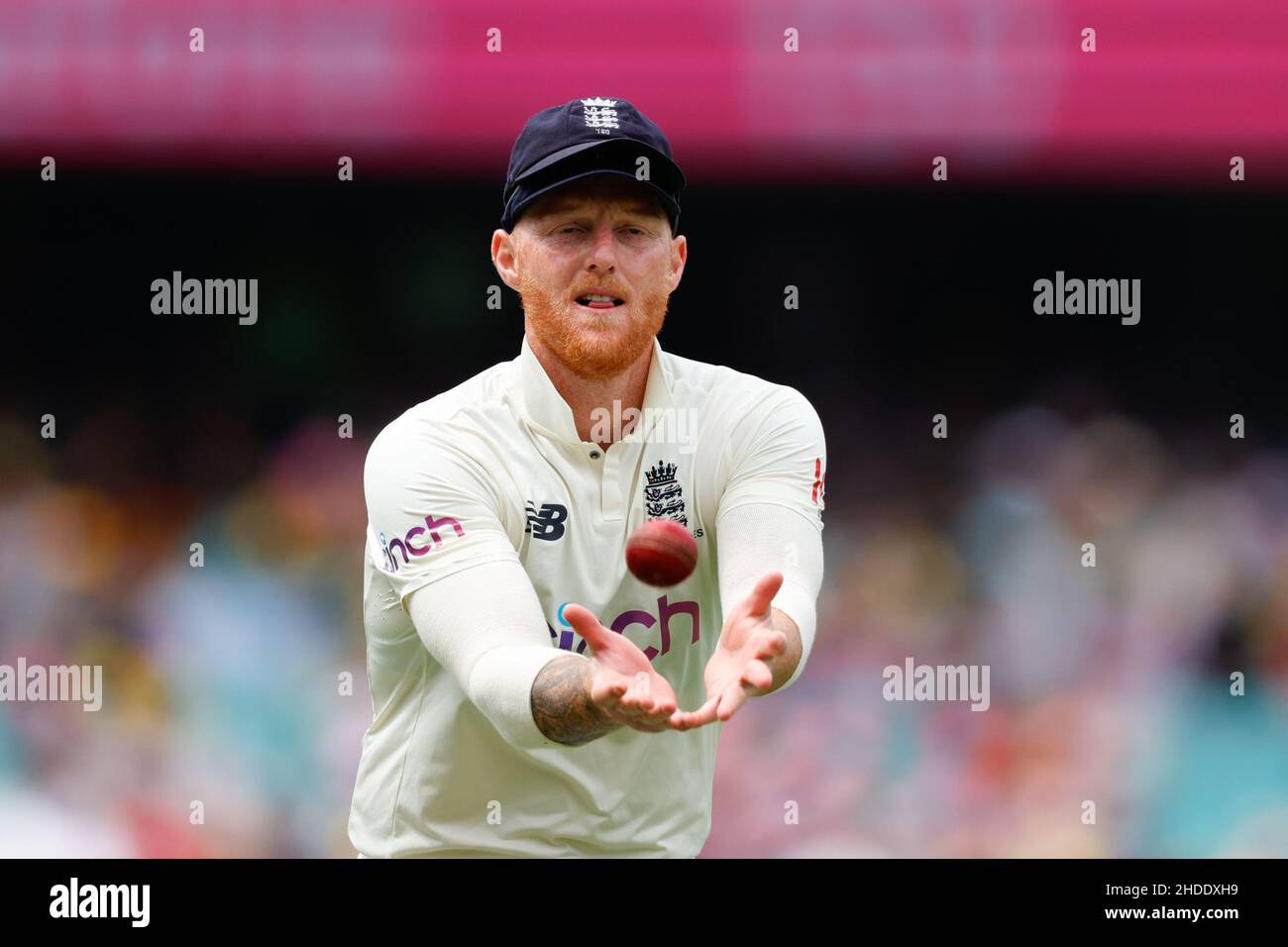 Sydney, Australie.06th janvier 2022.Ben Stokes, d'Angleterre, s'est rendu au match de test de Ashes 4th entre l'Australie et l'Angleterre au Sydney Cricket Ground, Sydney, Australie, le 6 janvier 2022.Photo de Peter Dovgan.Utilisation éditoriale uniquement, licence requise pour une utilisation commerciale.Aucune utilisation dans les Paris, les jeux ou les publications d'un seul club/ligue/joueur.Crédit : UK Sports pics Ltd/Alay Live News Banque D'Images