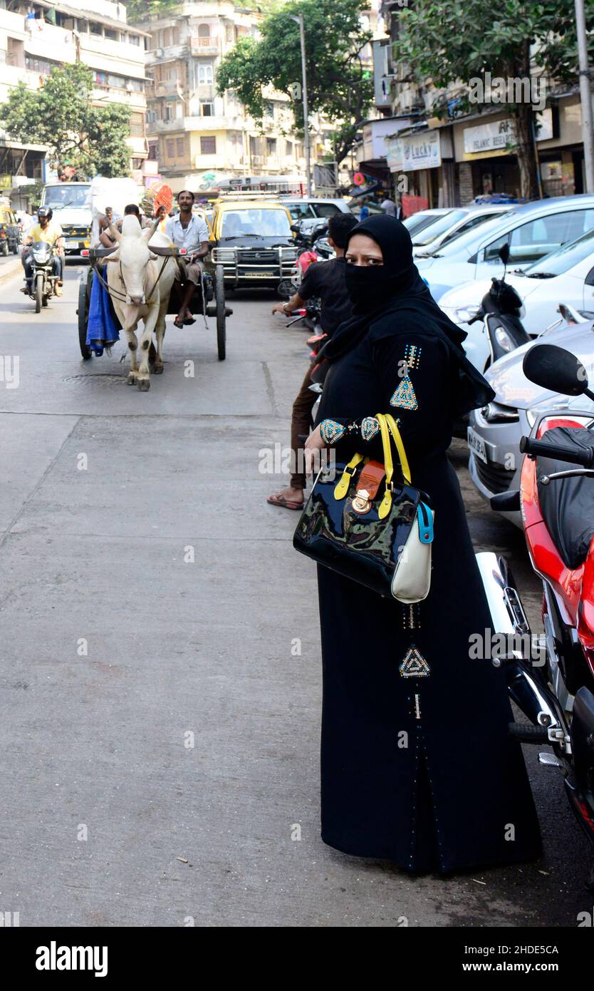 Voila les femmes musulmanes indiennes à Mumbai, en Inde. Banque D'Images