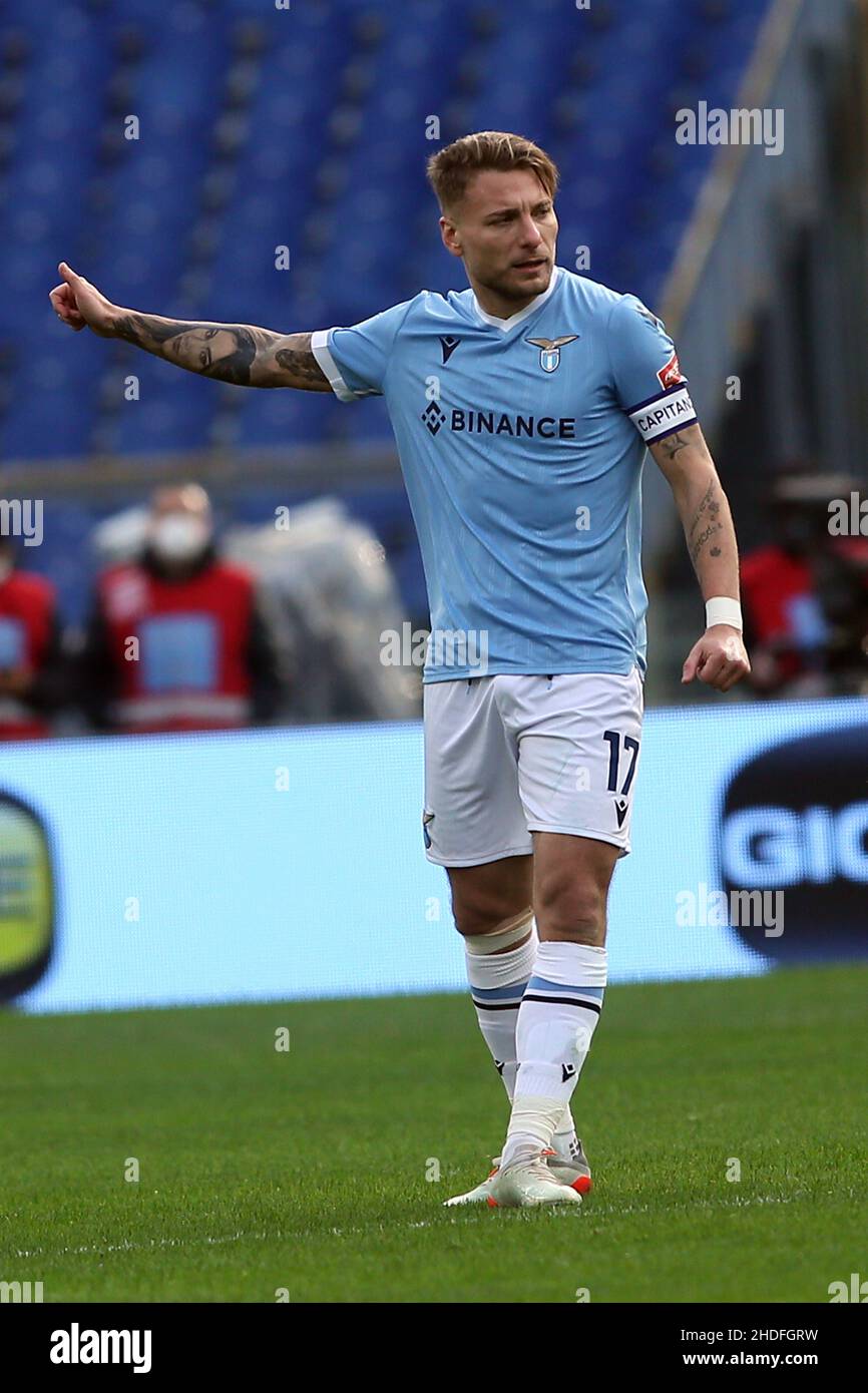 ROME, Italie - 06.01.2022: CIRO IMMOBILE (LATIUM) FÊTE SON SCORE lors de la série italienne Un match de football entre SS LAZIO VS EMPOLI au stade olympique de Rome. Banque D'Images