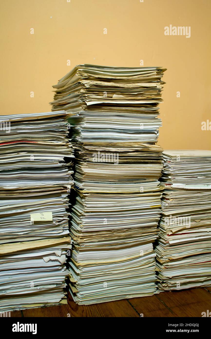 papier recyclé, documents, pile de papier, papiers recyclés, recyclage,documents, piles de