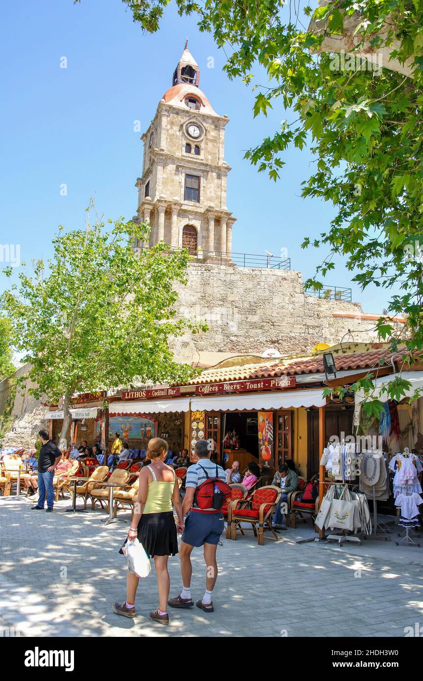 Tour de l'horloge de byzantin, vieille ville, ville de Rhodes, Rhodes (Rodos), du Dodécanèse, Grèce, région sud de la Mer Egée Banque D'Images