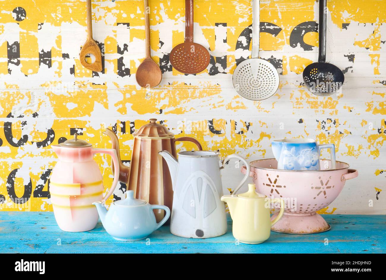 carafe, céramique, marché aux puces, cruches, céramique,marchés aux puces Banque D'Images