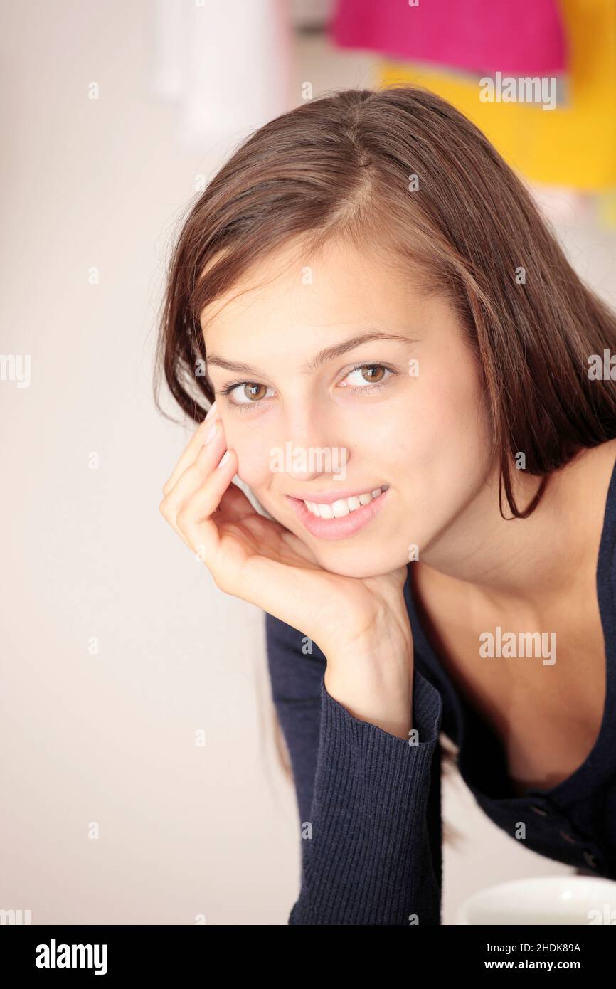 jeune femme, femme, souriant, fille, filles,jeunes femmes, femme, femme, femme, femme,souriez Banque D'Images