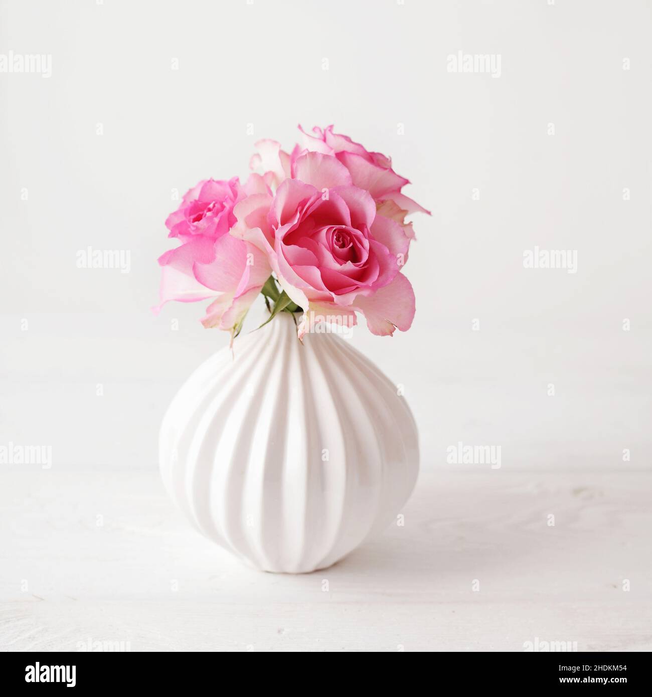 vase, vie fixe, roses, vases, lifes fixes,rose Banque D'Images