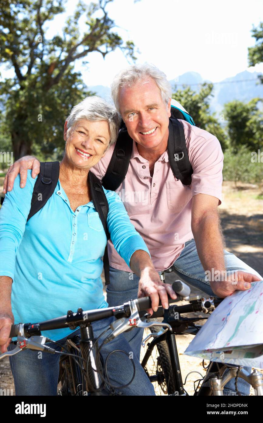 couple, cyclistes, ensemble, couples, cycliste,les togethers Banque D'Images