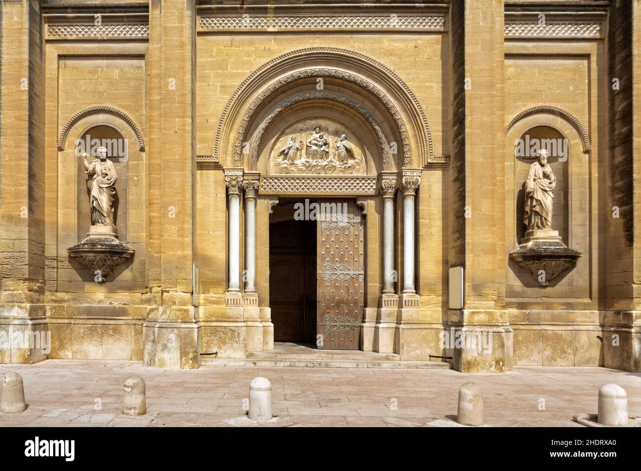 roman, portail d'entrée, église, uzès, Saint-Théodorit,romanesques, portails d'entrée, churchs Banque D'Images