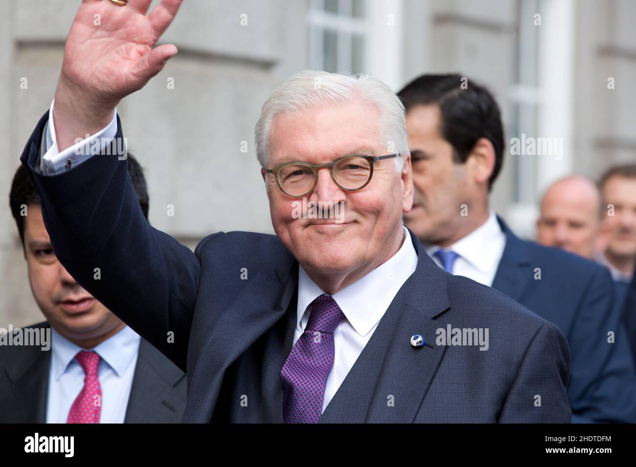 waving, frank-walter steinmeier Banque D'Images