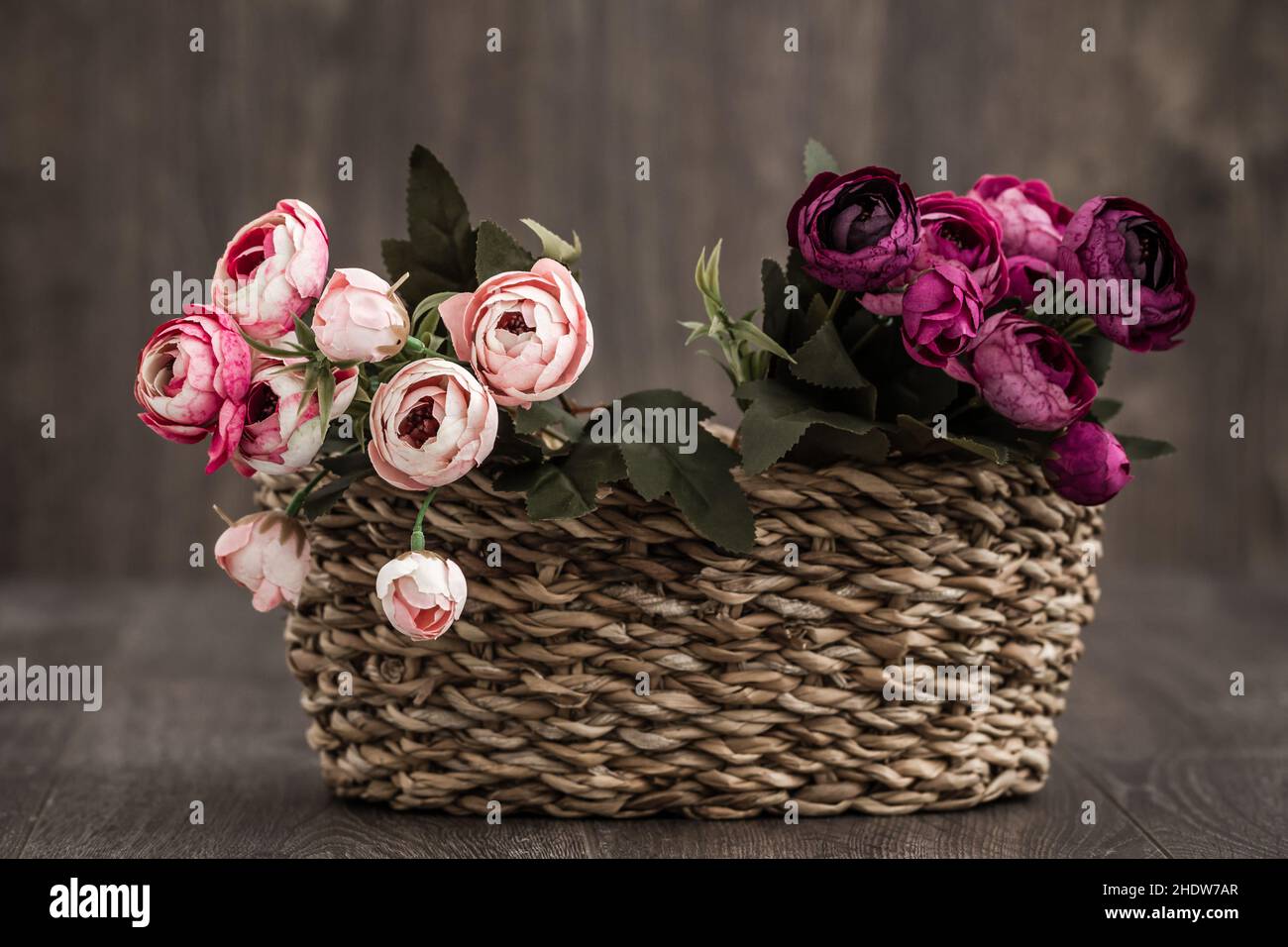 roses, arrangement, fleur en plastique, rose, arrangements,fleurs en plastique Banque D'Images