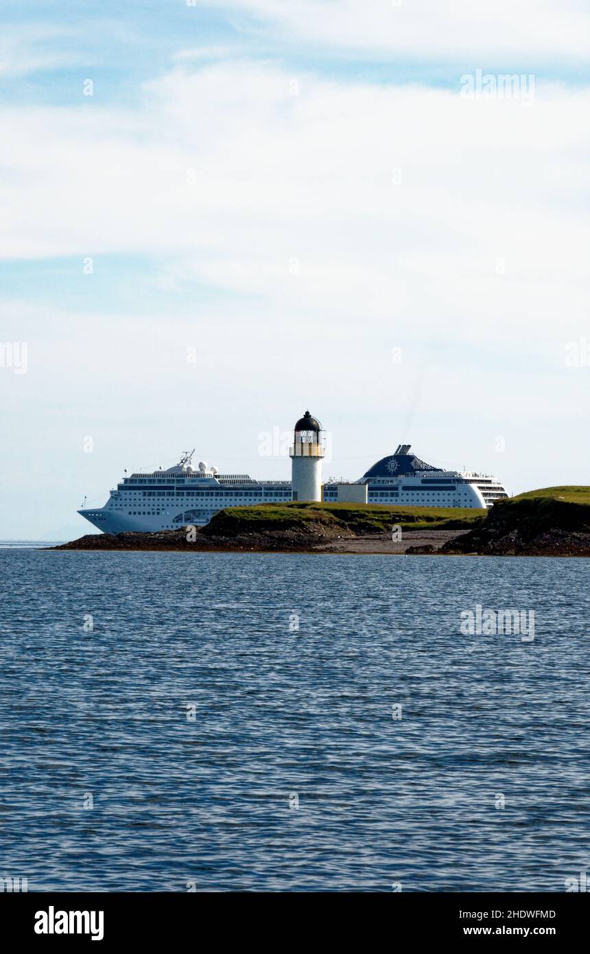 Navire de croisière MSC Lirica à Stornoway - Écosse, Royaume-Uni - 11th août 2112 Banque D'Images