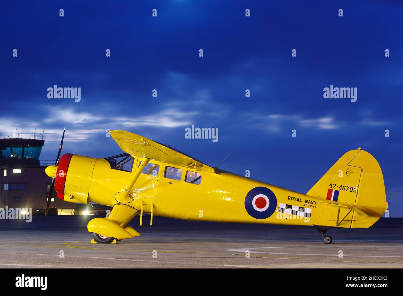 Stinson reliant 42, ailes de la marine Banque D'Images