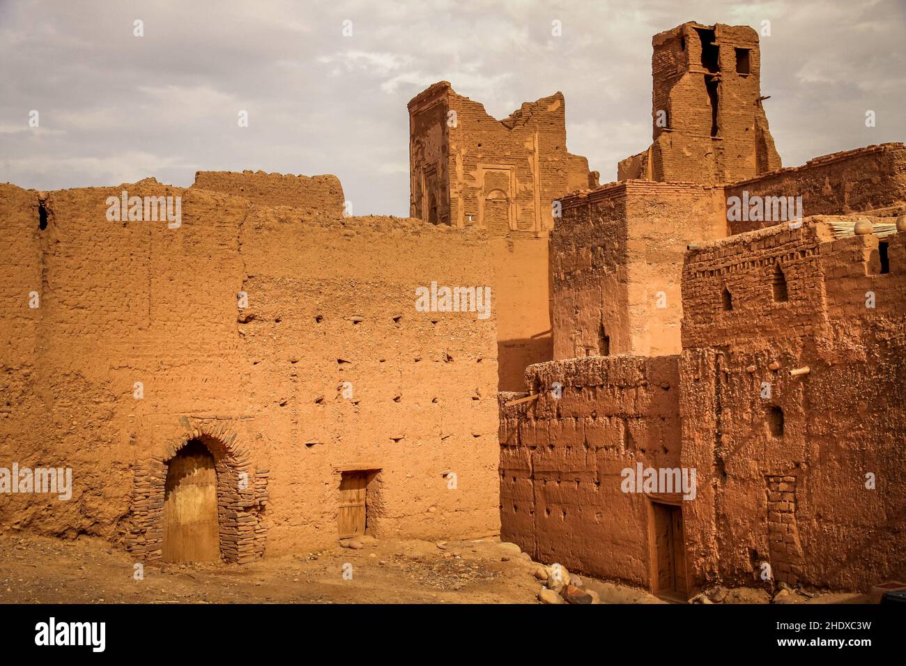 adobe, architecture traditionnelle, ksar tamnougalt, adobes Banque D'Images