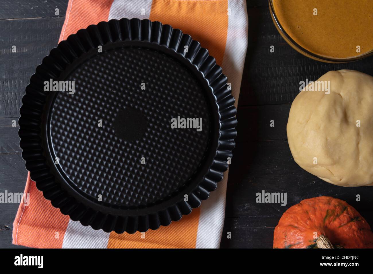 pâte, moule à gâteau, tarte à la citrouille, pâtes, moules à gâteaux,tourtes à la citrouille Banque D'Images