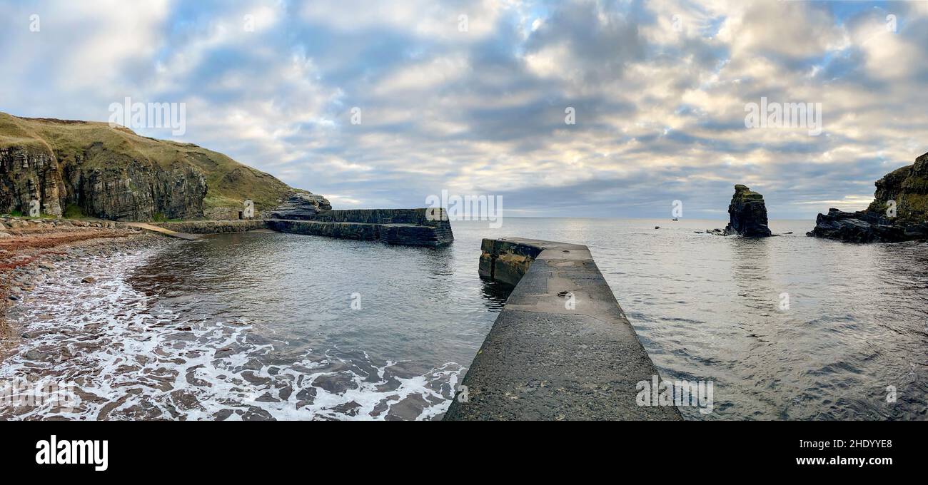 Letheronwheel Harbour à Caithness, en Écosse. Banque D'Images