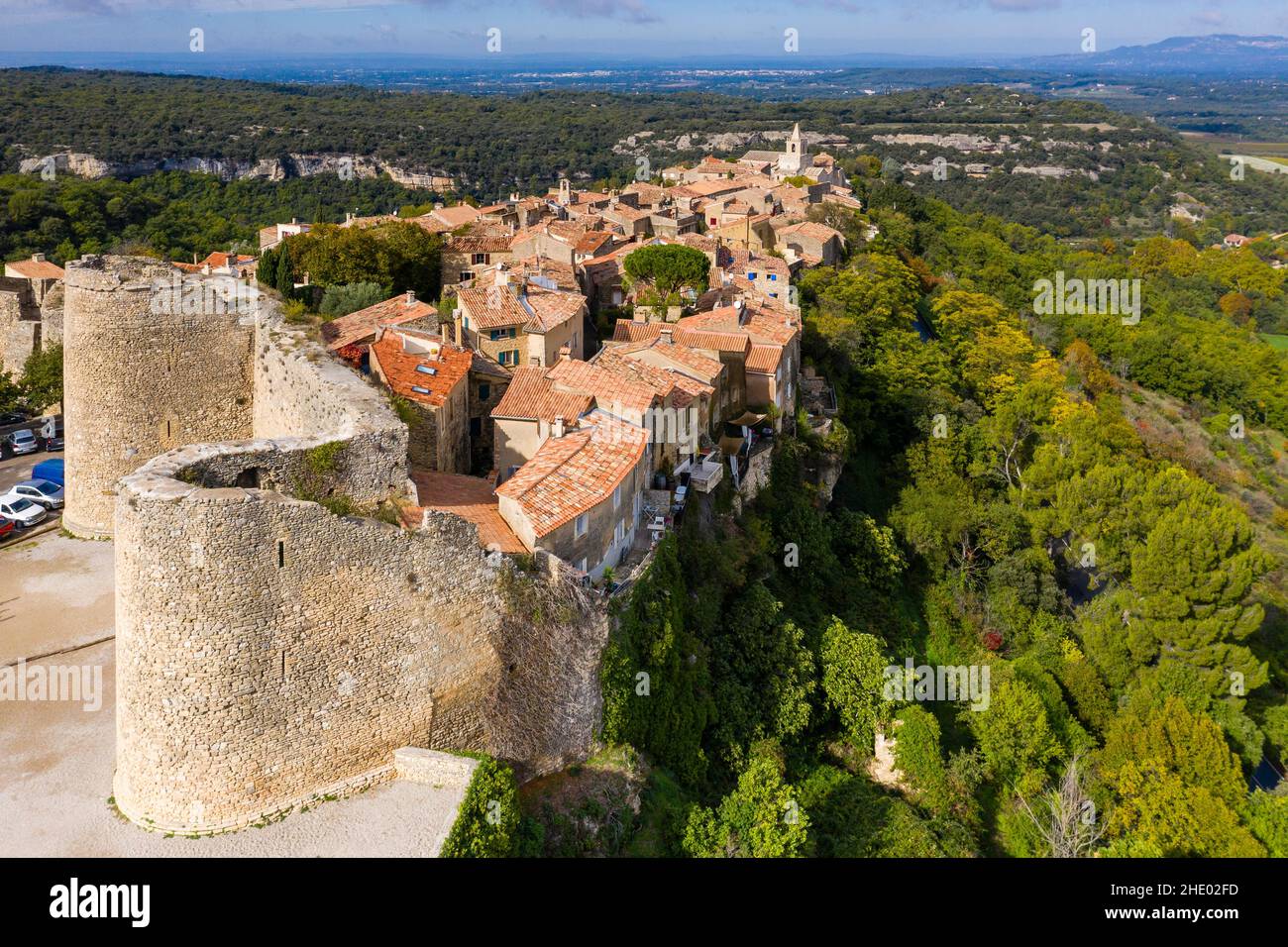 France, Vaucluse, Parc naturel régional du Mont-Ventoux (Parc naturel régional du Mont Ventoux), Venasque, étiqueté les plus Beaux villages de France (TH Banque D'Images