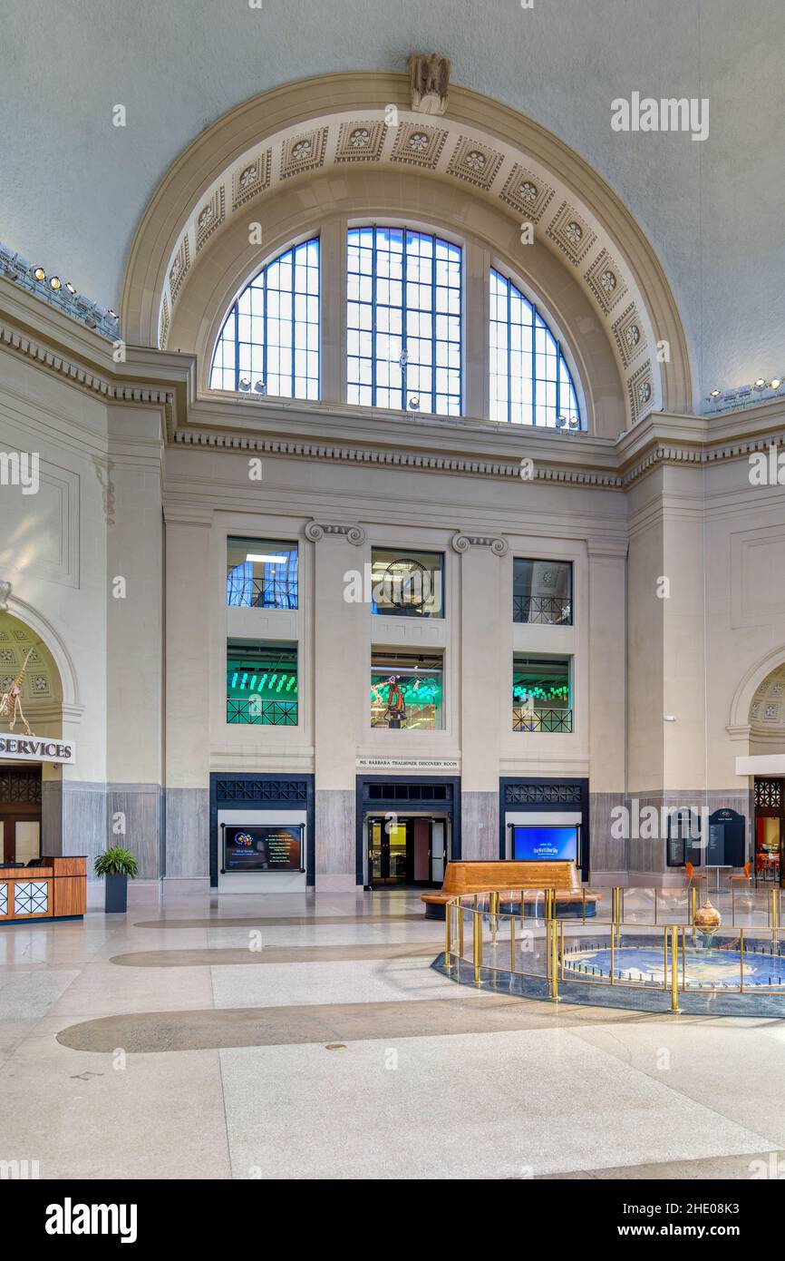 Musée des Sciences de Virginie : Broad Street Station, alias Union Station de Richmond, était au bord de la destruction en 1976. Banque D'Images