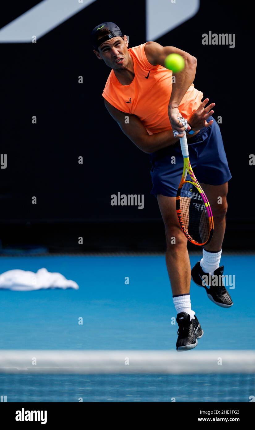 RAFAEL NADAL (ESP) pratiquant sur le court 3 à l'Open d'Australie de 2022 le samedi 2022 janvier, Melbourne Park Banque D'Images