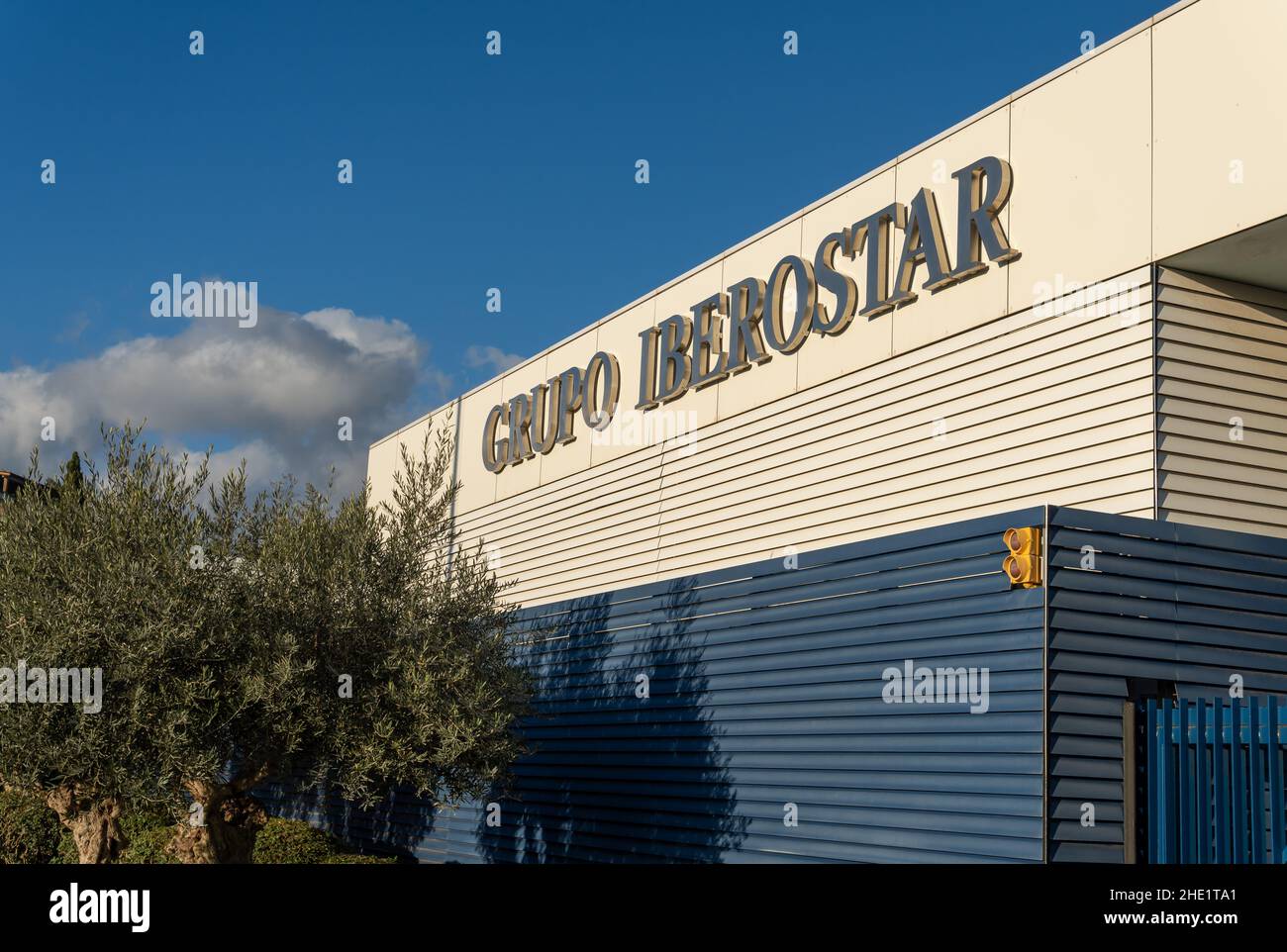 Palma de Mallorca, Espagne; janvier 06 2022: Siège de la société de tourisme multinationale, Iberostar Group, dans la ville de Palma de Majorque à daw Banque D'Images