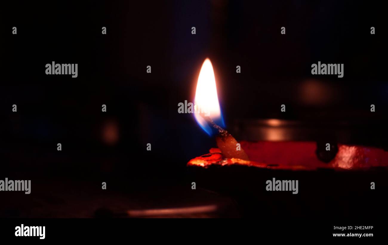 Diwali est un festival de lumières et l'un des plus grands festivals célébrés par les Hindous, les Jains, les Sikhs et certains bouddhistes, notamment les bouddhistes de Newar.La fête Banque D'Images